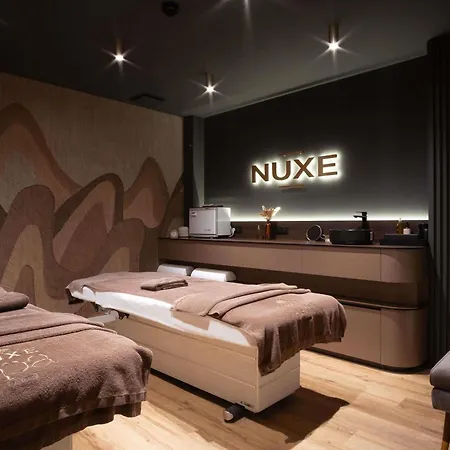 Mercure Saint-Lary-2